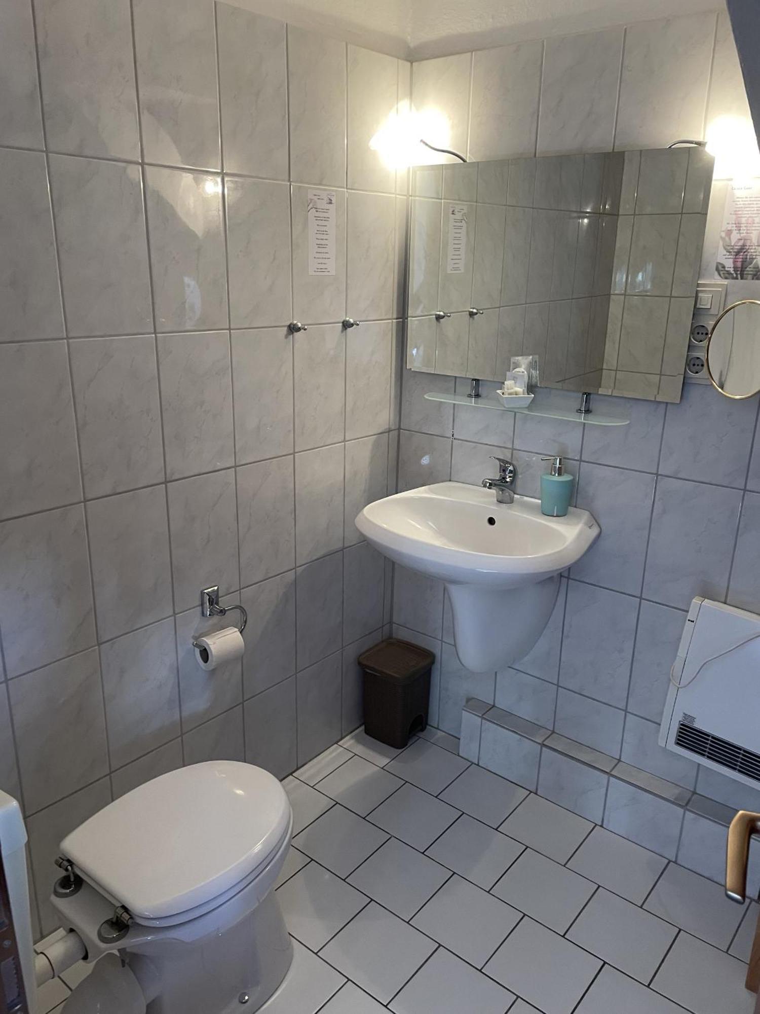 Hotel Jaegerhof Kettwig Essen Room photo