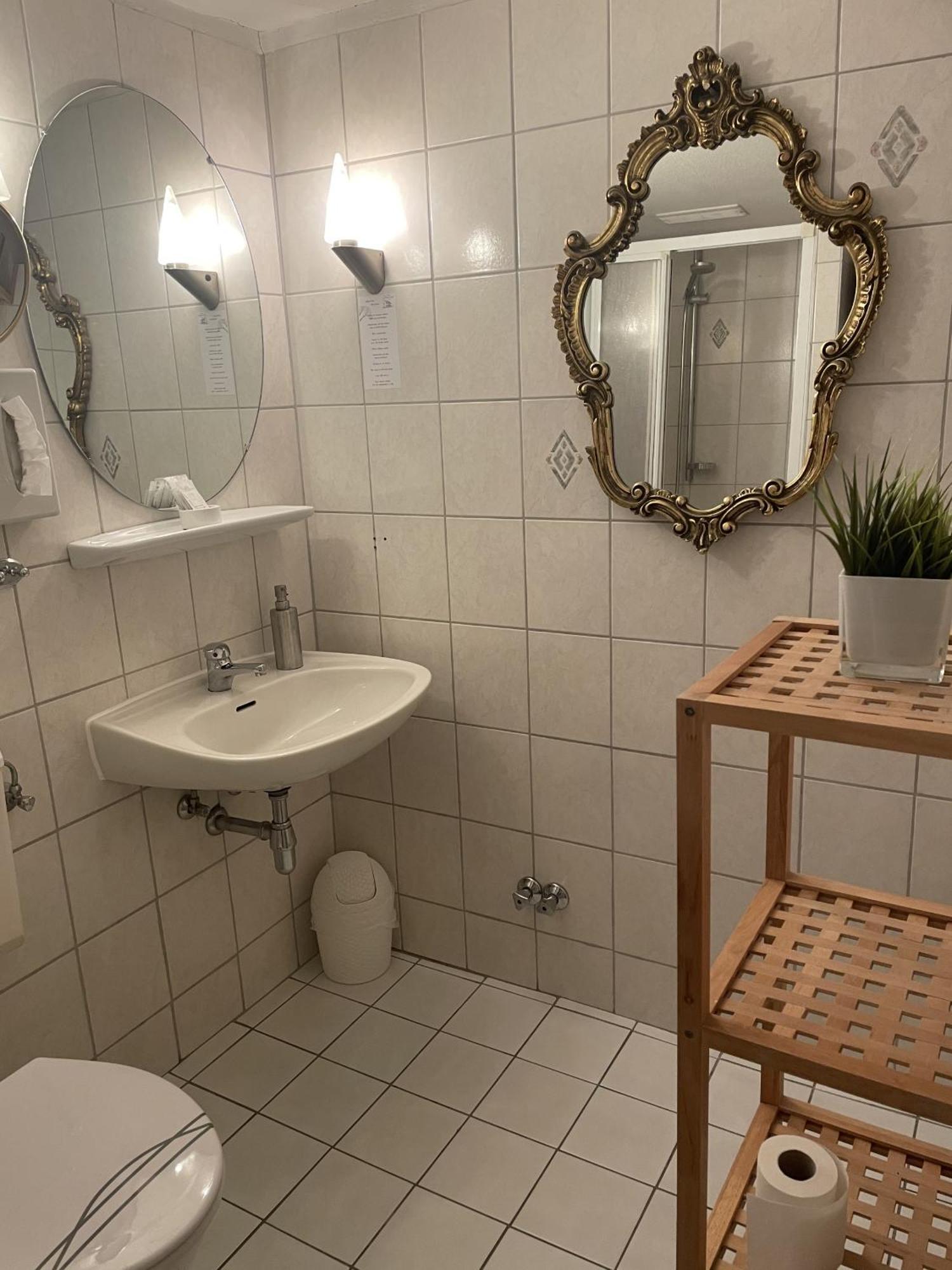 Hotel Jaegerhof Kettwig Essen Room photo