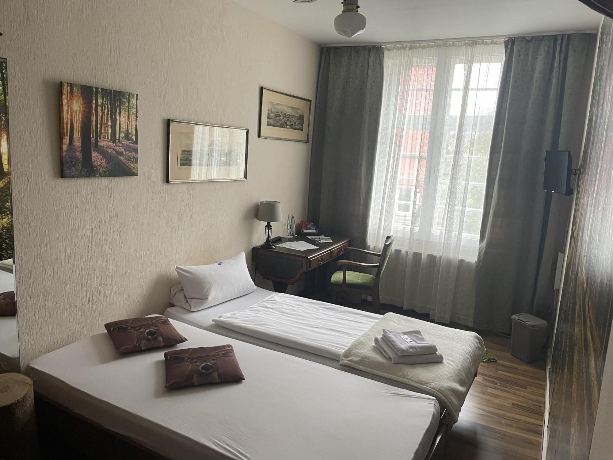 Hotel Jaegerhof Kettwig Essen Room photo