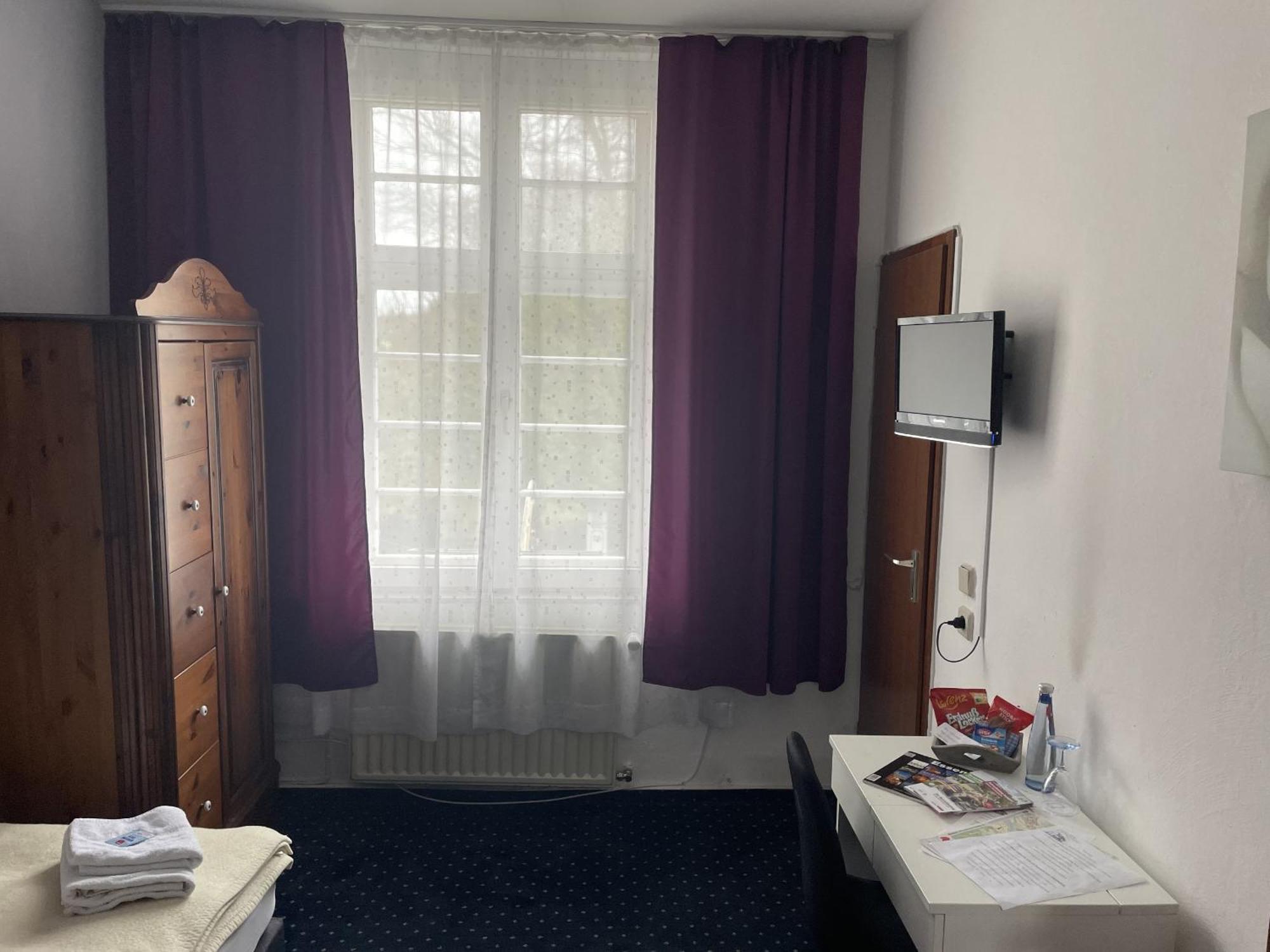 Hotel Jaegerhof Kettwig Essen Room photo