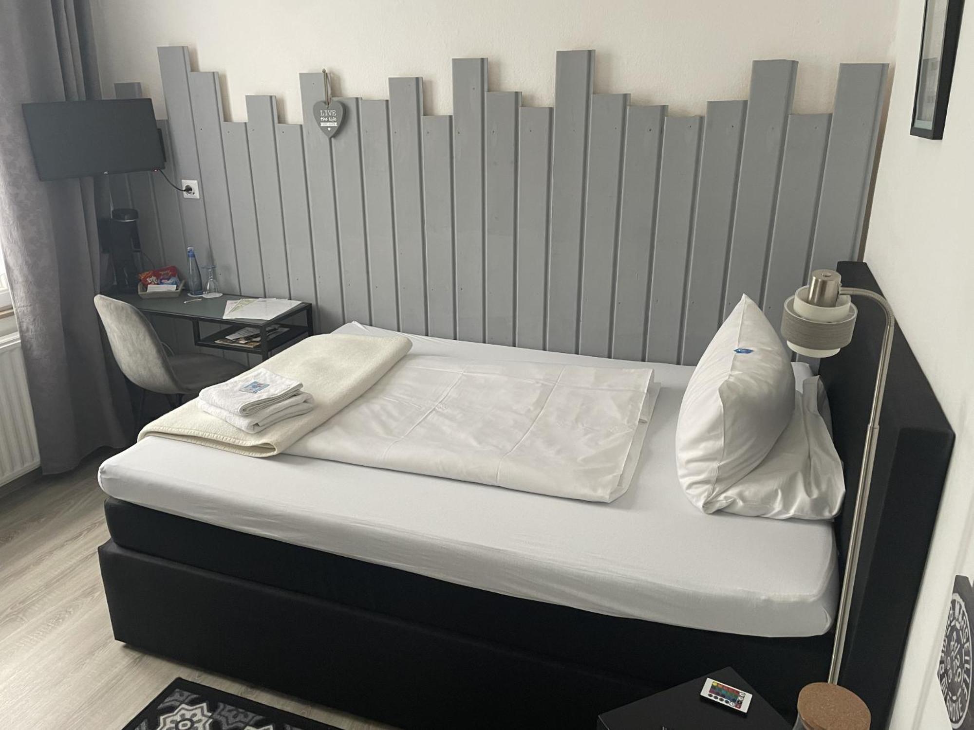 Hotel Jaegerhof Kettwig Essen Room photo